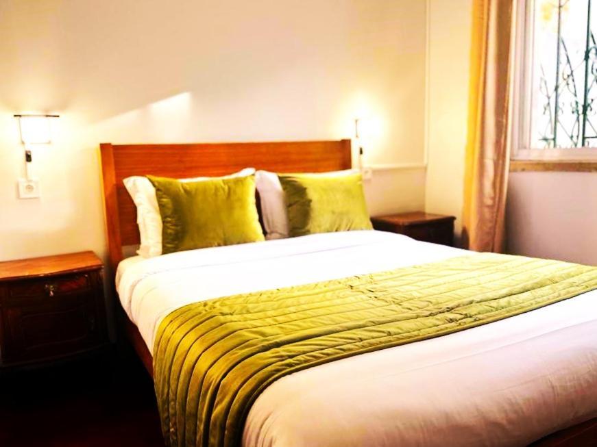 Lisabonna Guest House Amadora Buitenkant foto