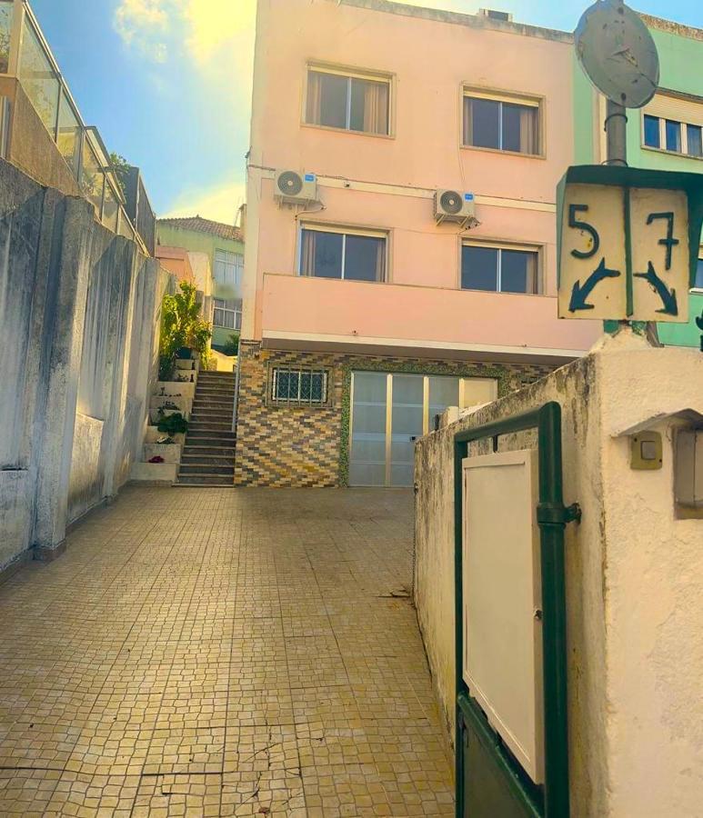 Lisabonna Guest House Amadora Buitenkant foto