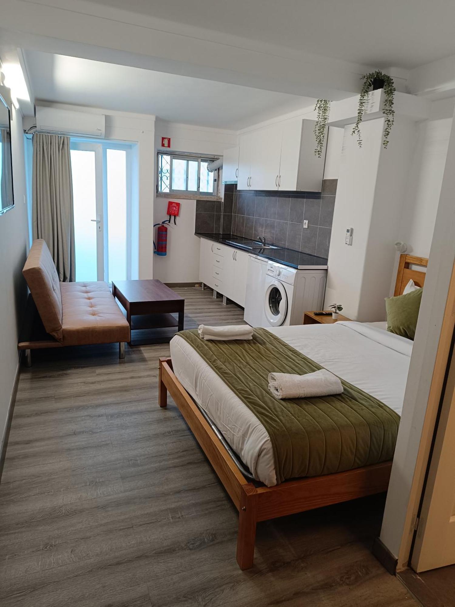 Lisabonna Guest House Amadora Buitenkant foto